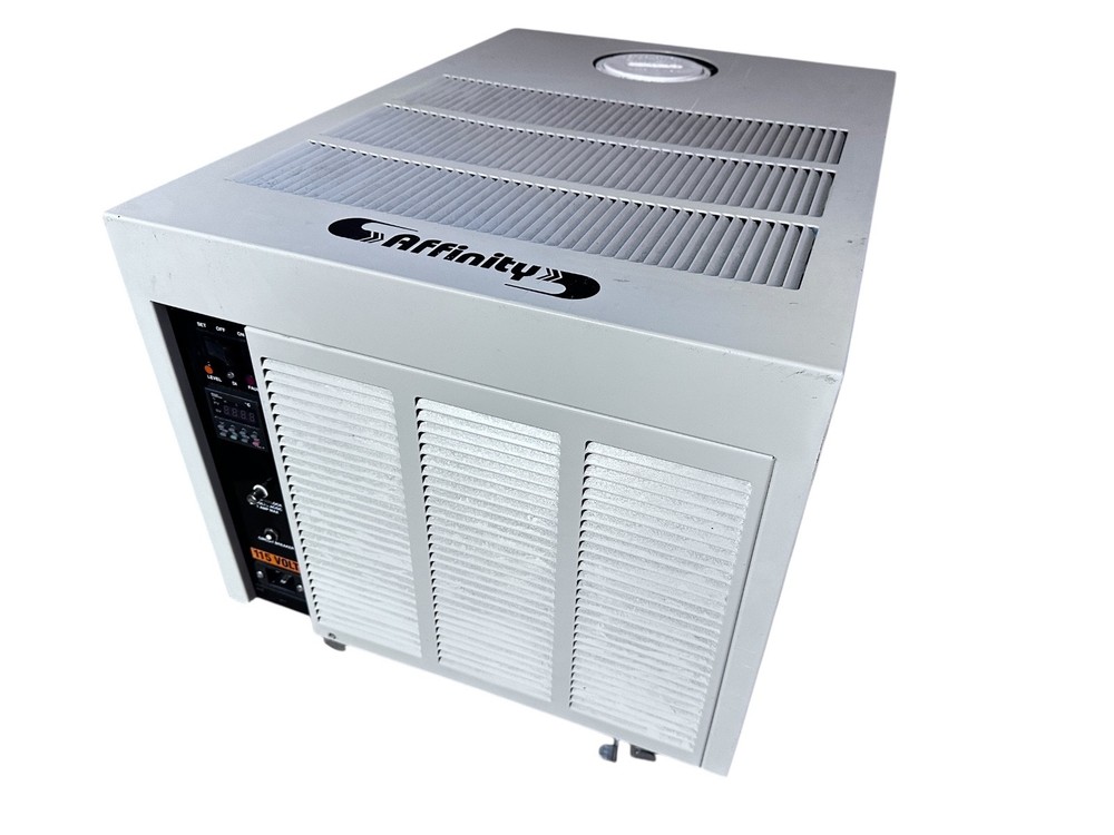 Affinity EWA-04AA-CD02CBN0 Recirculating Water Chiller 115V – Tested & Working