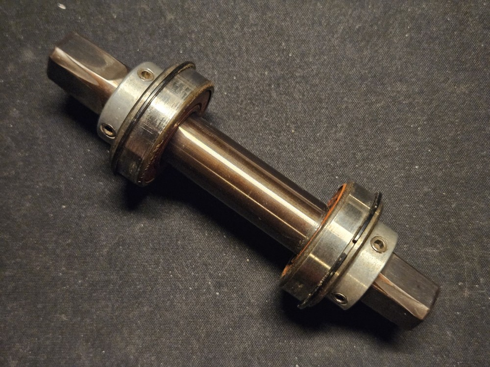 Fat Chance Bottom Bracket (121mm)