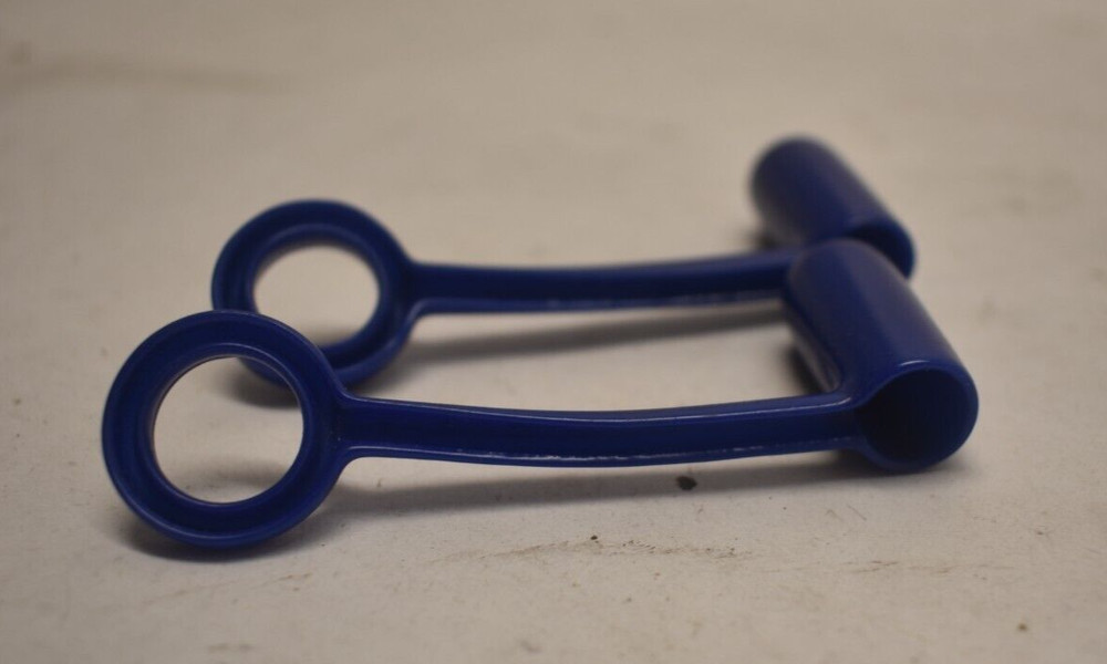 2 Battery Watering Technologies BWT Mail Quick Coupler Dust Cap 09BDCAP 1211151