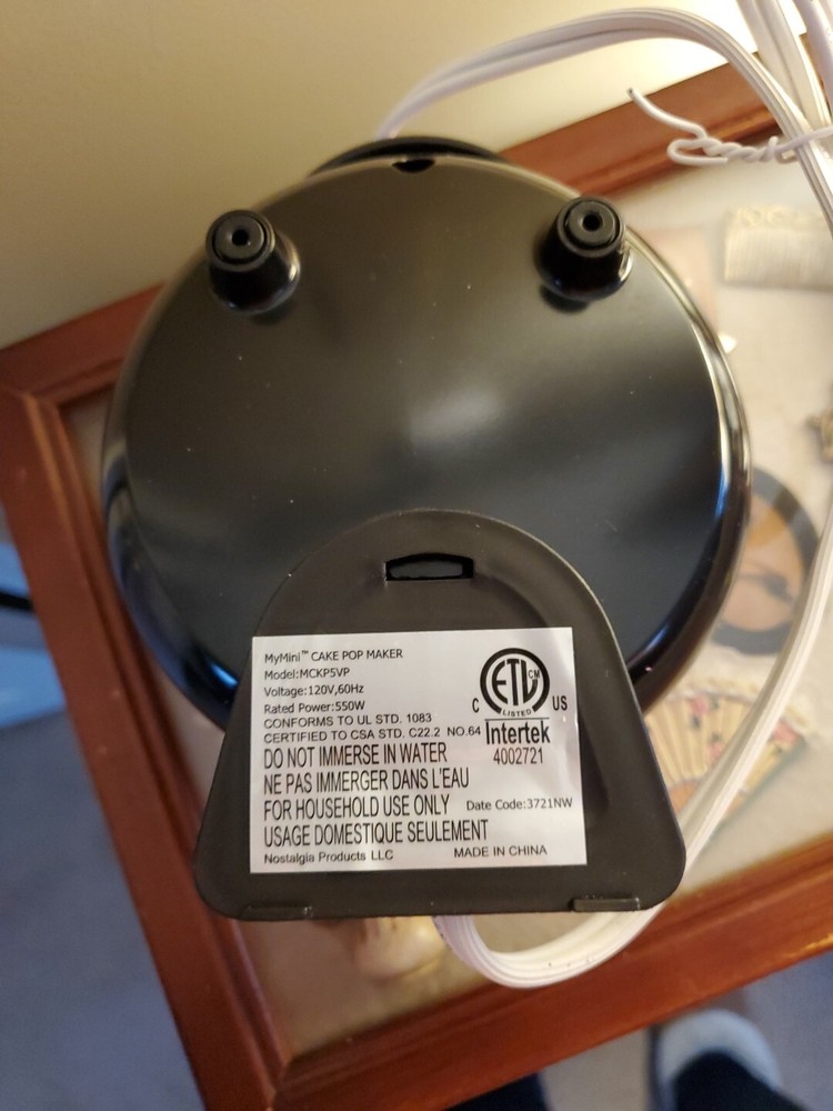 Nostalgia My Mini Cake Pop Maker