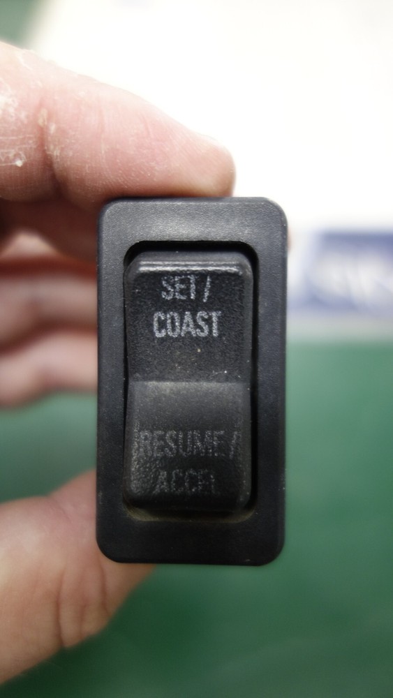International Navistar Set Coast Resume Switch 2004676c1