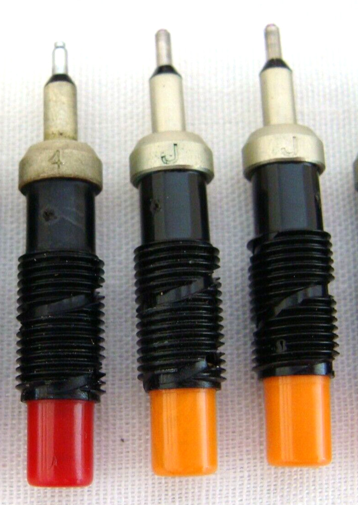 Mixed Lot Of 18 Drafting Mechanical Pen Replacement Points