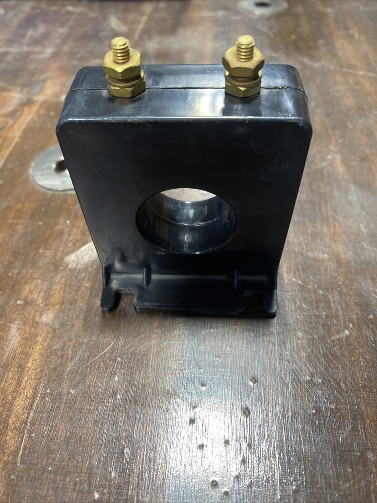 New Instrument Transformers 2SFT-201 Current Transformer