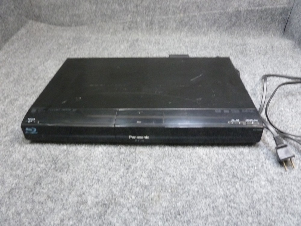 Panasonic SA-BT235 Bluray player
