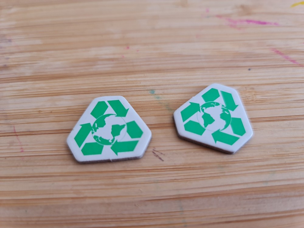 MONOPOLY Live REPLACEMENT 2 x GREEN PIECES