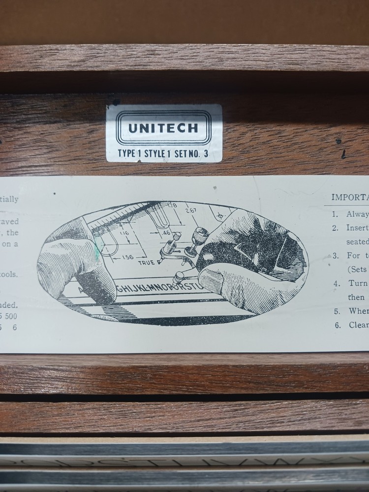 unitech lettering set