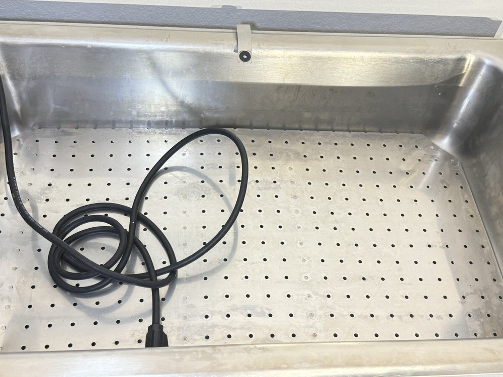Lab-Line / Barnstead AquaBath 18012 Heated Water Bath