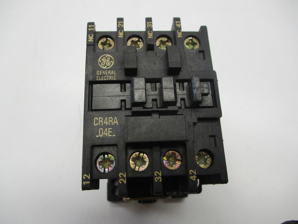 GENERAL ELECTRIC CR4RA04E CONTACTOR NSNP