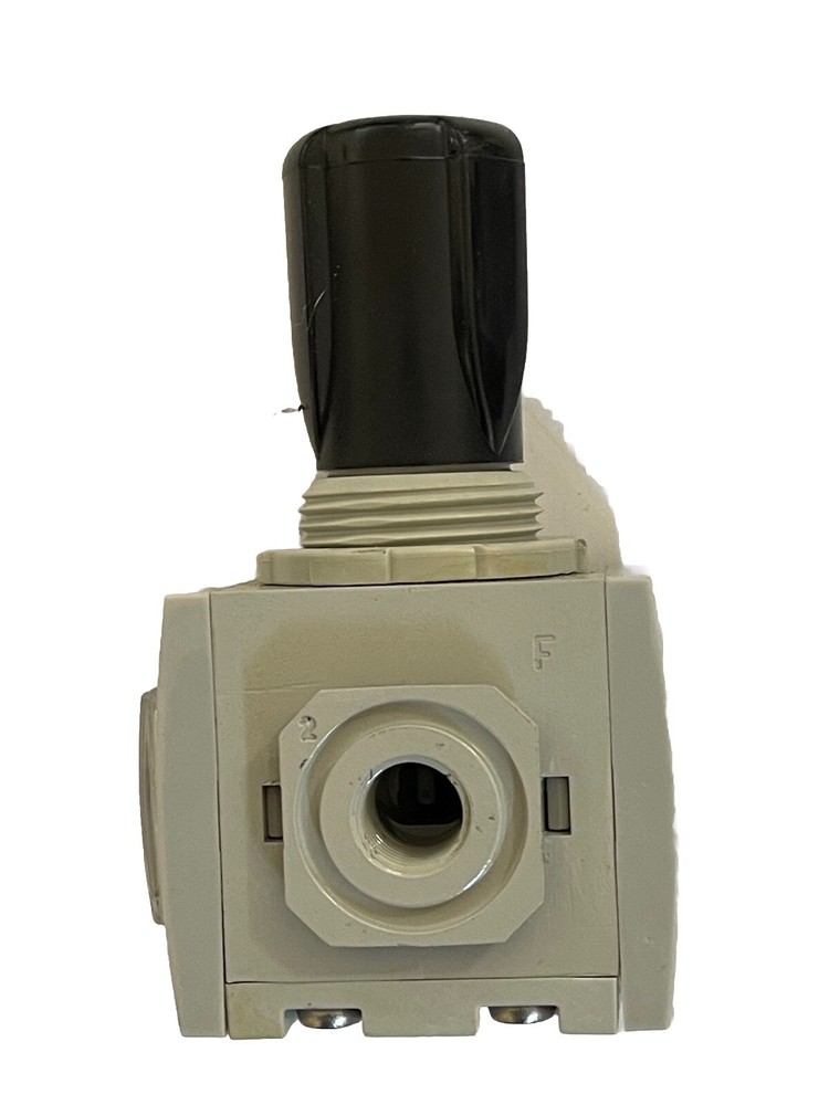 Air Pressure Regulator 1/4" NPT, Wilkerson