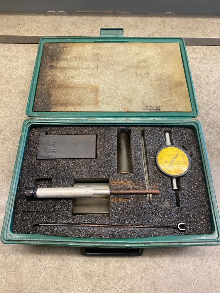 CATERPILLAR SERVICE TOOL 6V7880Timing and fuel Setting Tool Group