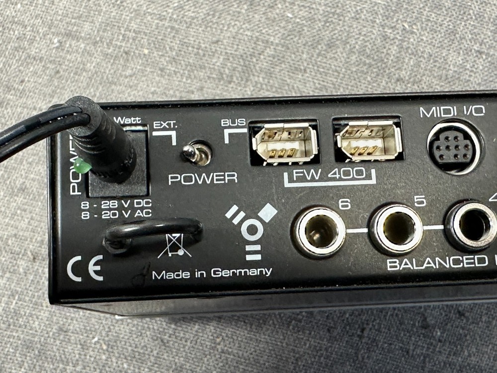 Fireface 400 FireWire Audio Interface, Phantom Power, MIDI, 2 Mic Inputs Germany
