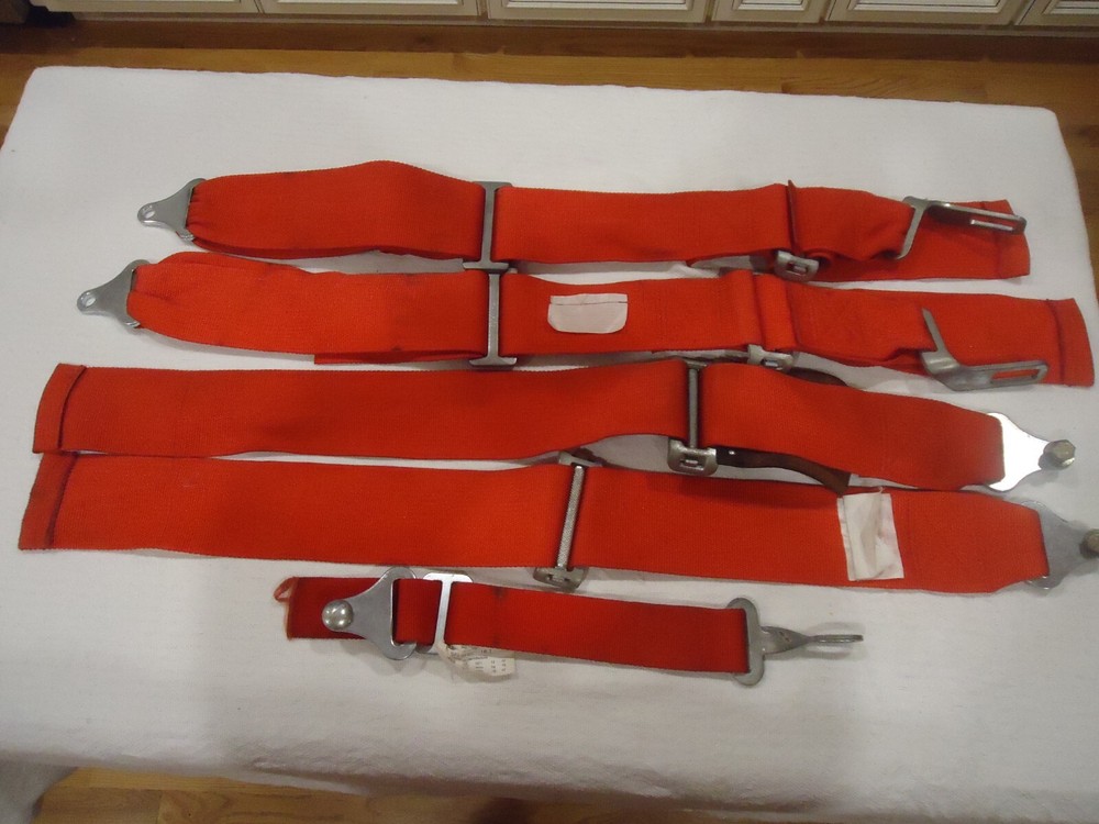JAZ RACING SEAT BELTS RED