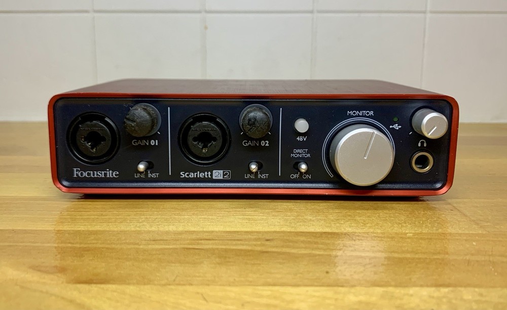 Focusrite Scarlett 2i2 USB Audio Interface 1st Generation