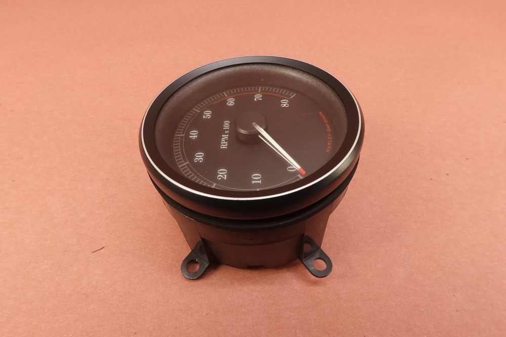 2000-2006 Harley Davidson FLHT Electra Glide TACHOMETER TACH GAUGE