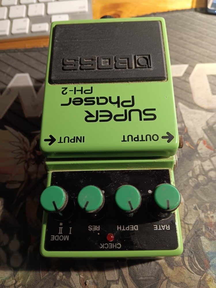 BOSS GUITAR PEDAL SUPER PHASER