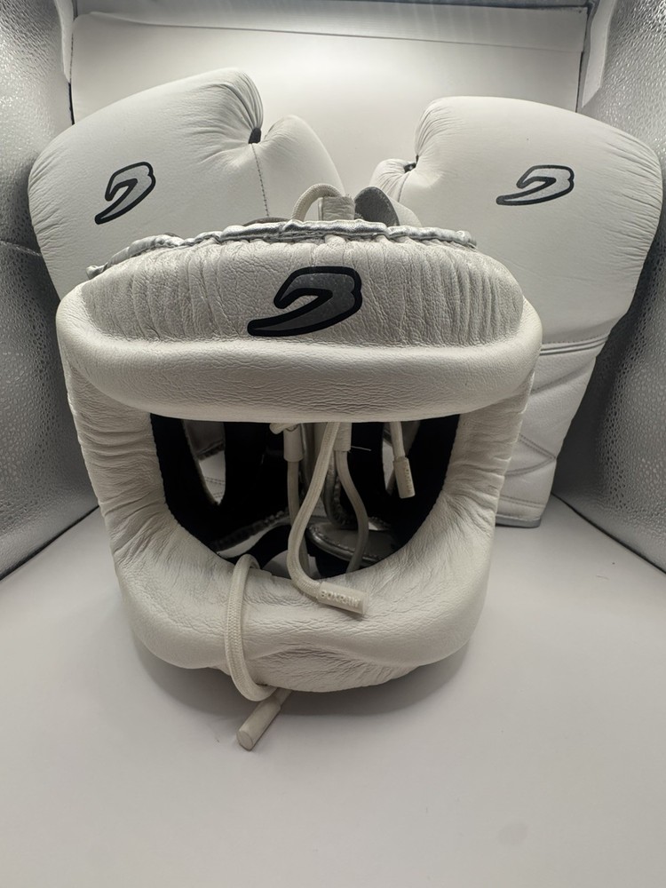 Boxraw Boxing Gloves and Headgear Set (Unreleased)