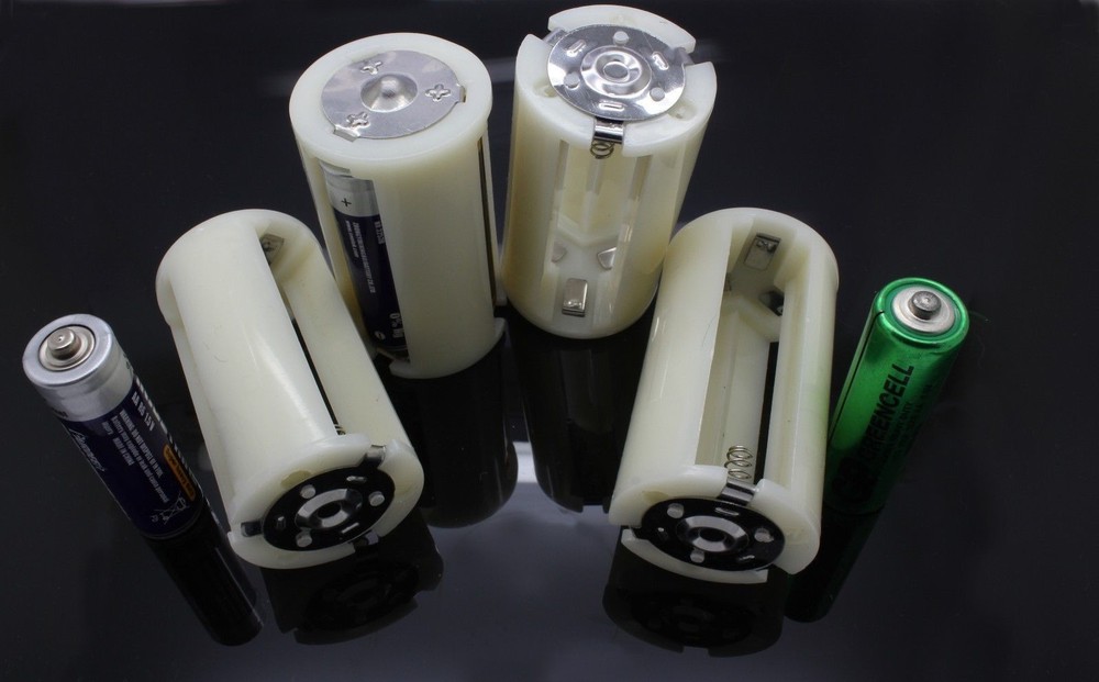 4PCS  Parallel Battery Adapter Holder Case Box Converter 3 AA to 1 D Size