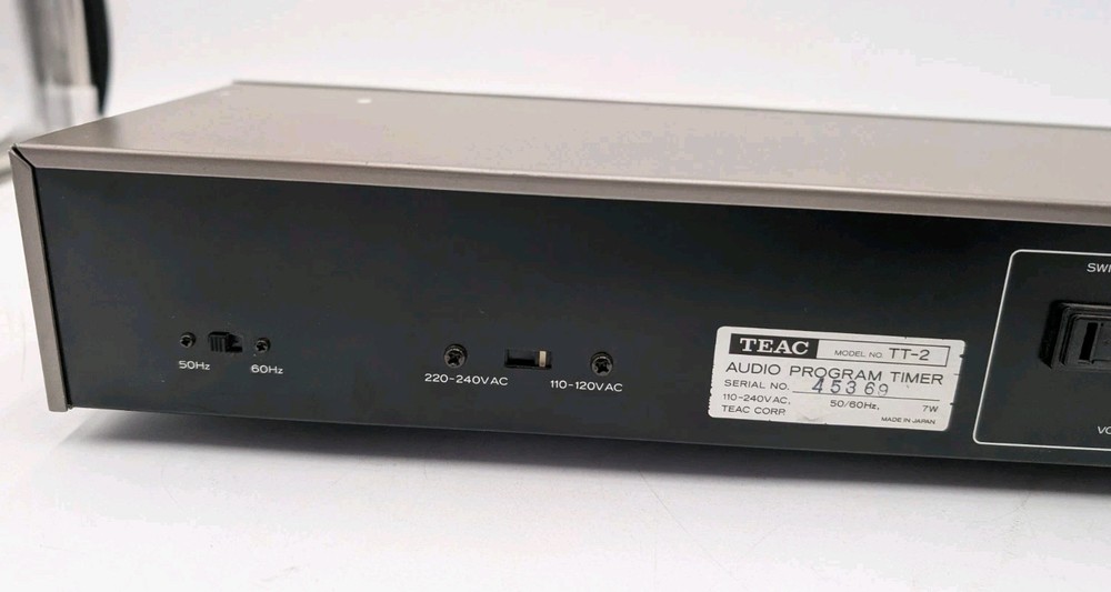 TEAC TT-2 Audio Program Timer For AV Stereo Amplifier Vintage 1980s Silver READ