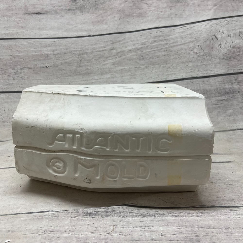 Atlantic Mold Ceramic Casting Mold Atlantic Nativity Figurine #A-43