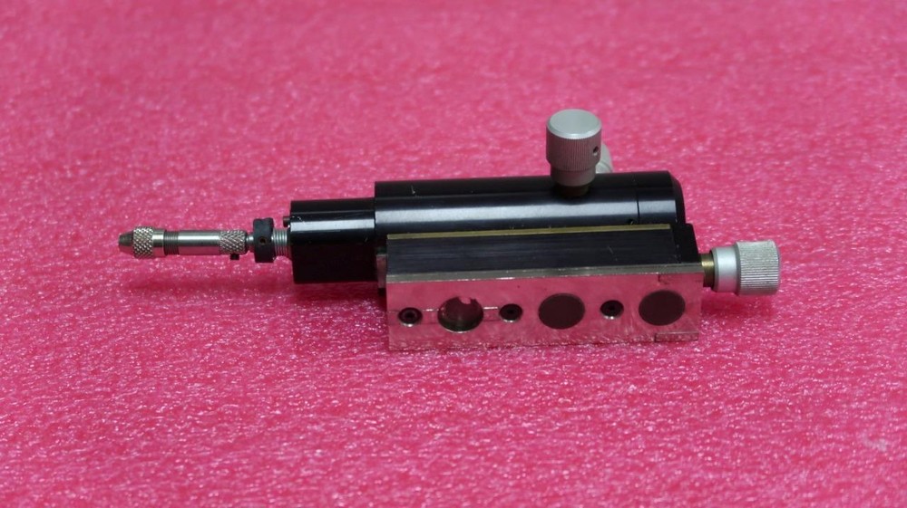 Micromanipulator ? 550 Micropositioner