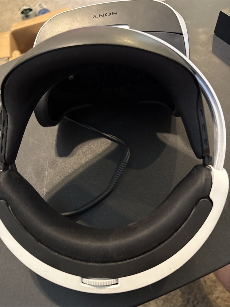 Sony PlayStation VR PSVR Headset Bundle for PS4