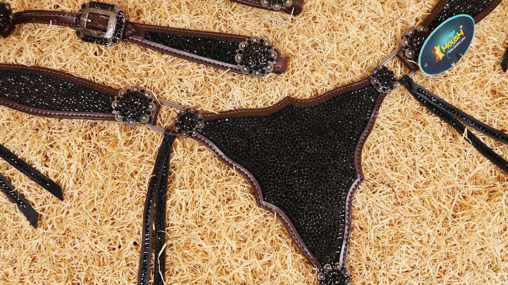 MOUSM One Ear Headstall & Breast Collar Set - Gladiator Style with Bling Strings
