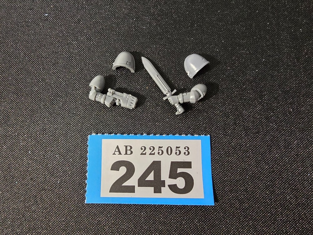 Games Workshop Warhammer 40k Bits Space Marines Sergeant Upgrade Parts