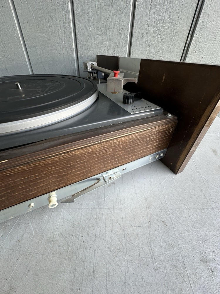 BOGEN B62 TURNTABLE (Read)