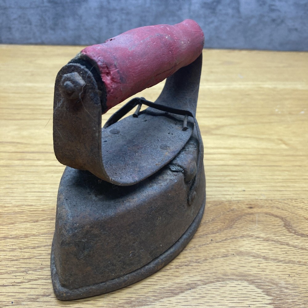 ASBESTOS Cast Iron Sad Iron Wood Handle Removable Top