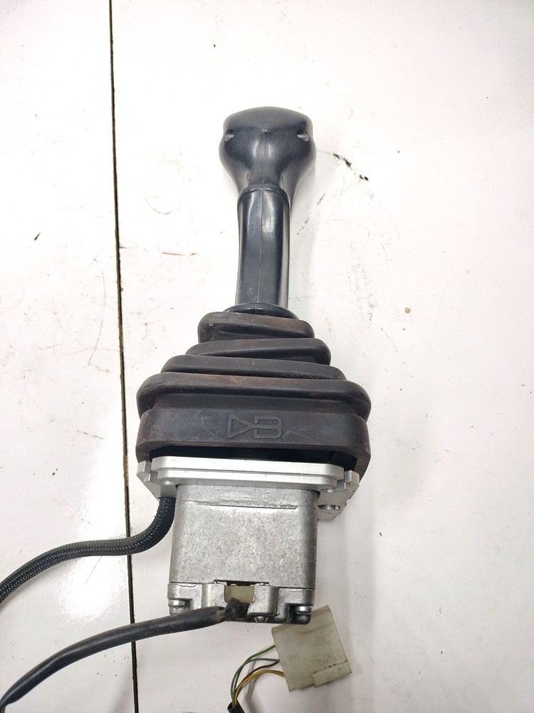 NEW - David Brown Hydraulics C9634220023 Joystick Joy Stick Controller
