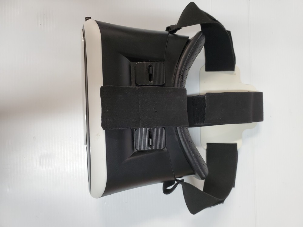 GABBA GOODS VIRTUAL R3DLITY HEADSET, 3D VIRTUAL REALITY ( UNTESTED)