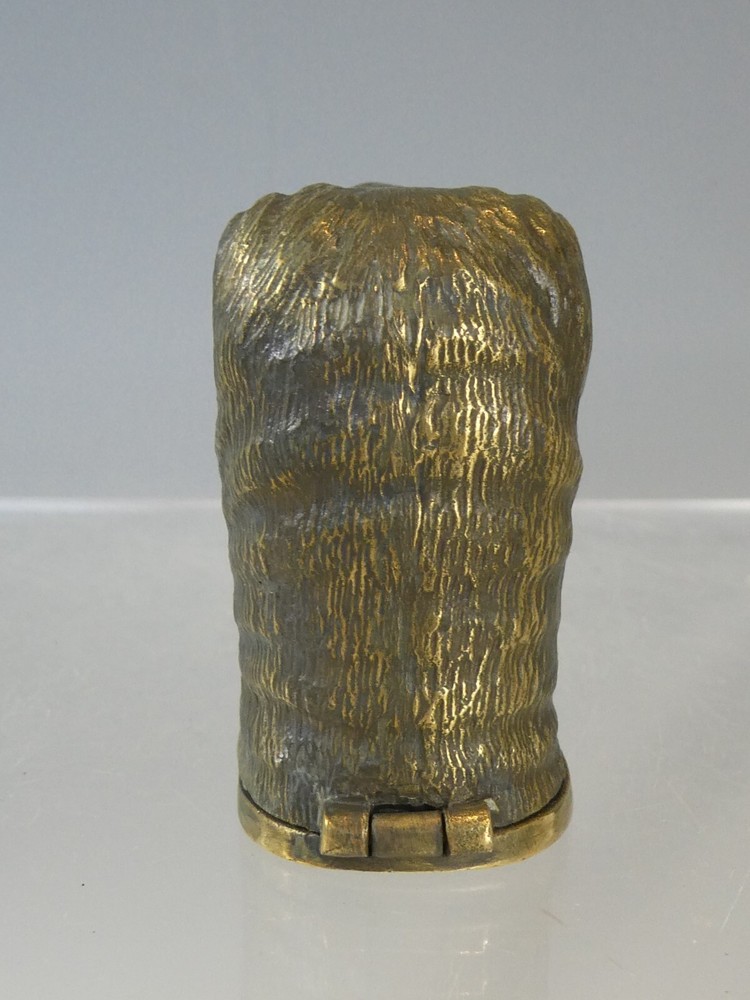 BRASS NOVELTY WALRUS HEAD VESTA MATCH STRIKE CASE