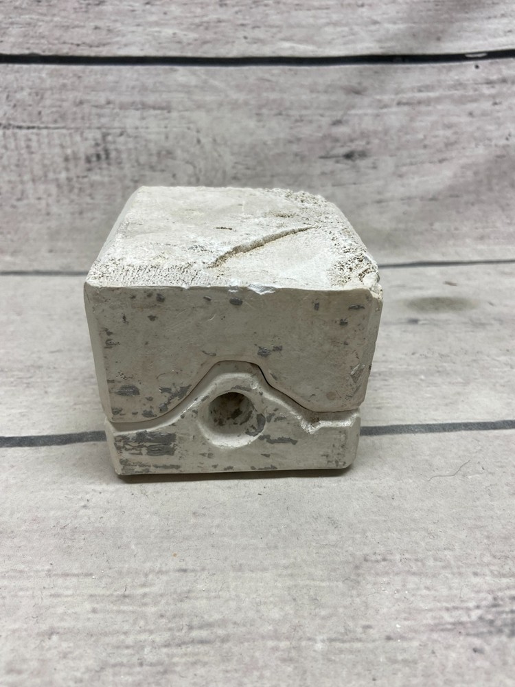 Vintage Unbranded Ceramic Casting Mold Pig Wilber #C-233
