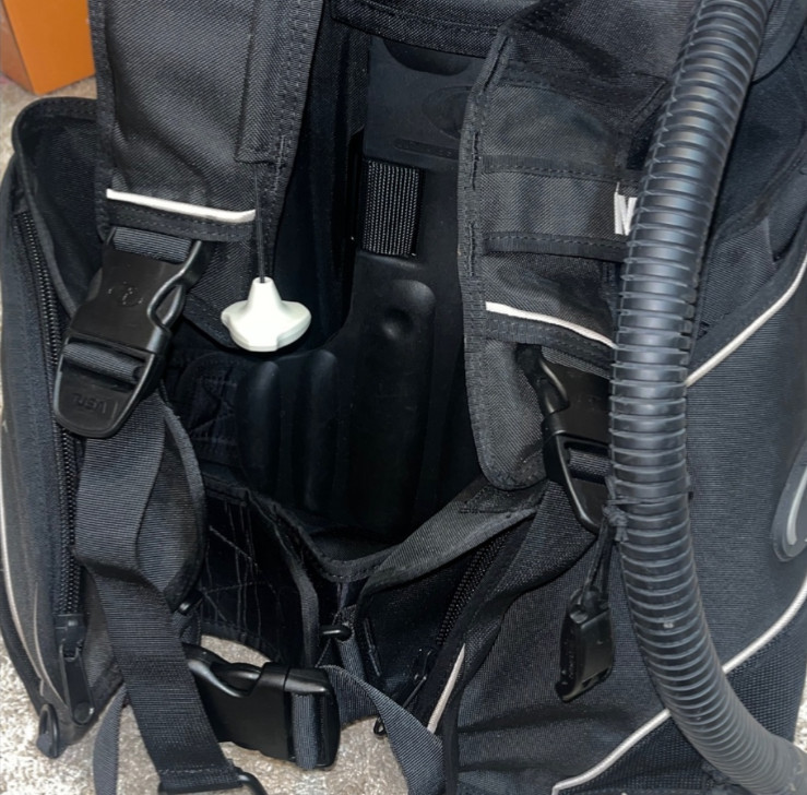 Tusa Buoyancy BCS BCJ2100M