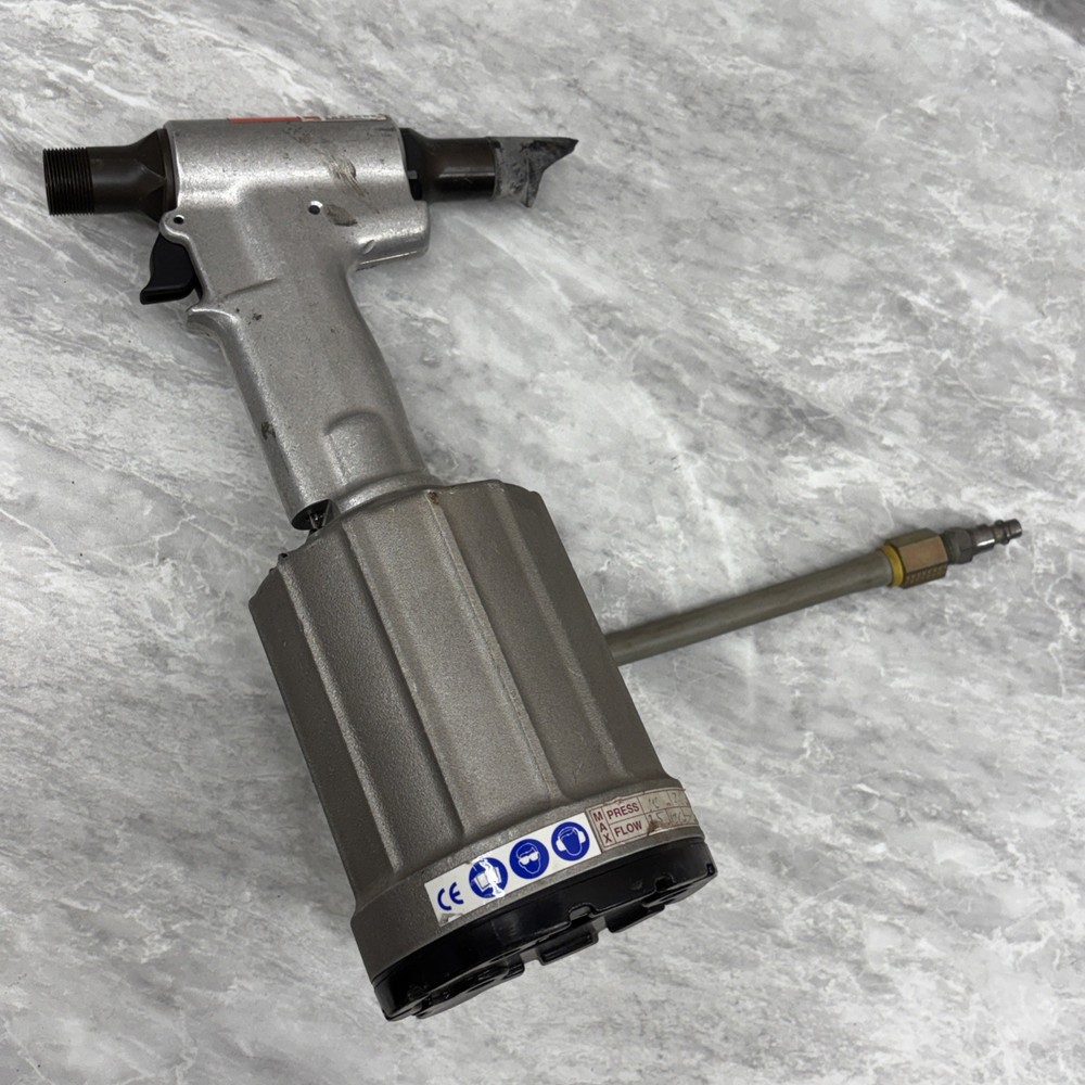 Huck 2022 Automatic Pneumatic Rivet Gun