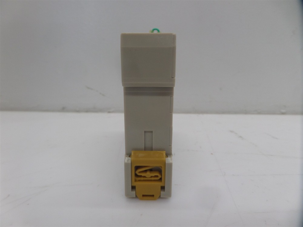 Omron H3DE-M2 Programmable Multifunctional Timer Relay 24-230V