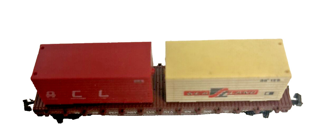 N Scale Lima Pennsylvania Flat Car with Load