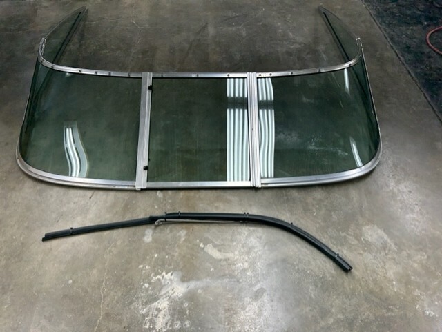 2000 caravelle ski boat 209 complete windshield