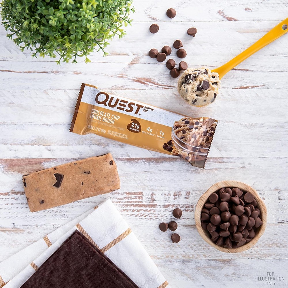 Quest Nutrition Chocolate Chip Cookie Dough Protein Bars, 21g Protein, 4,...