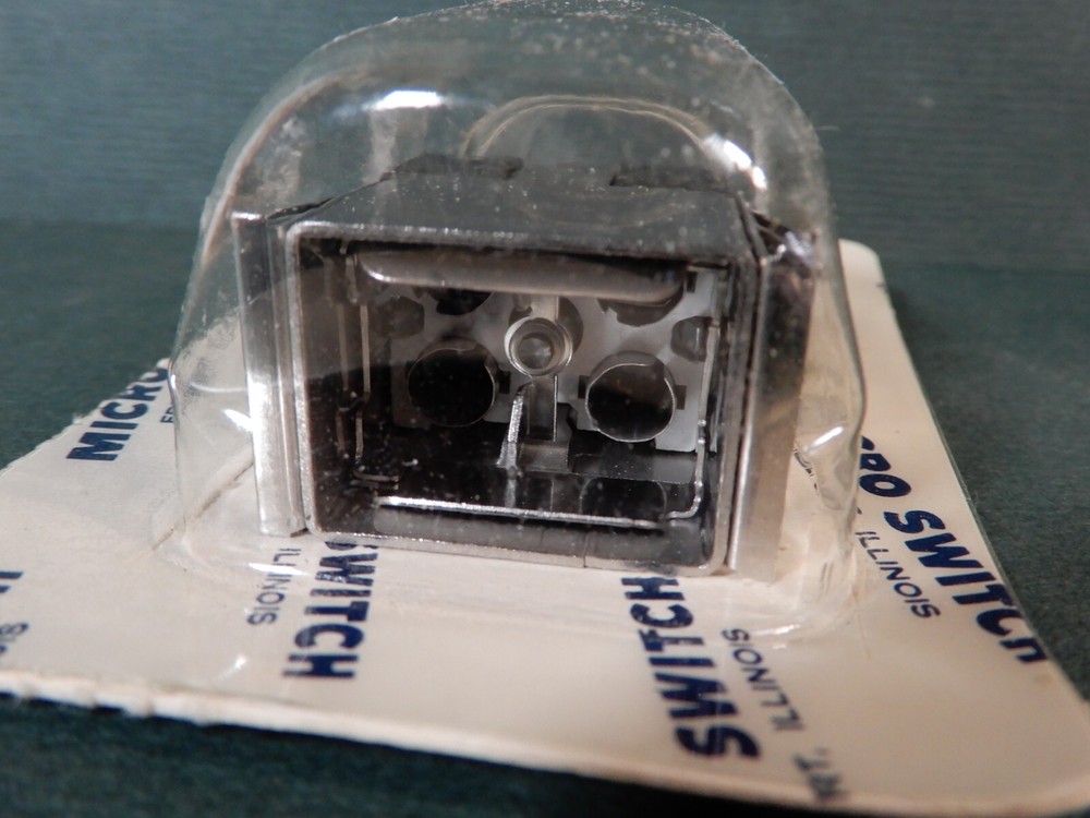 Honeywell Micro Switch 2F212 "Series 2" Operator Indicator Module NOS