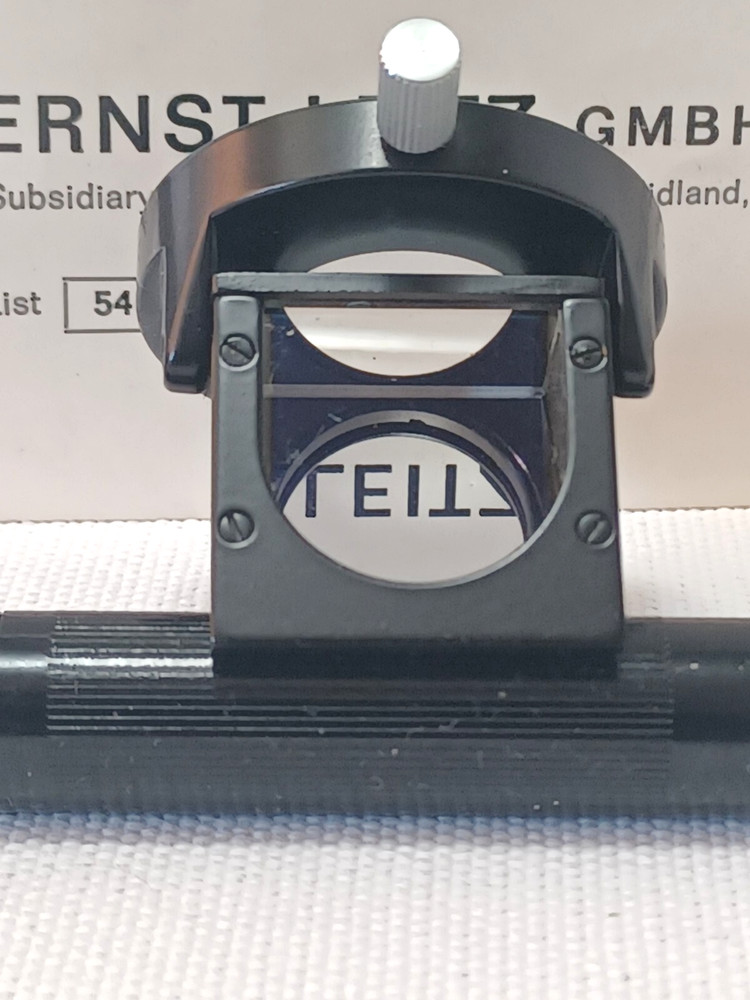 Ernst Leitz Right Angle Micrscope Projector with Box