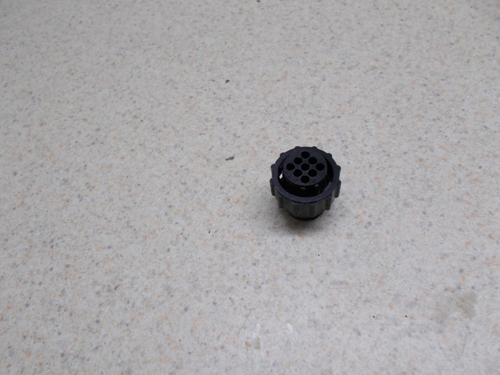 Amp 206708-1 Connector Lot of 10