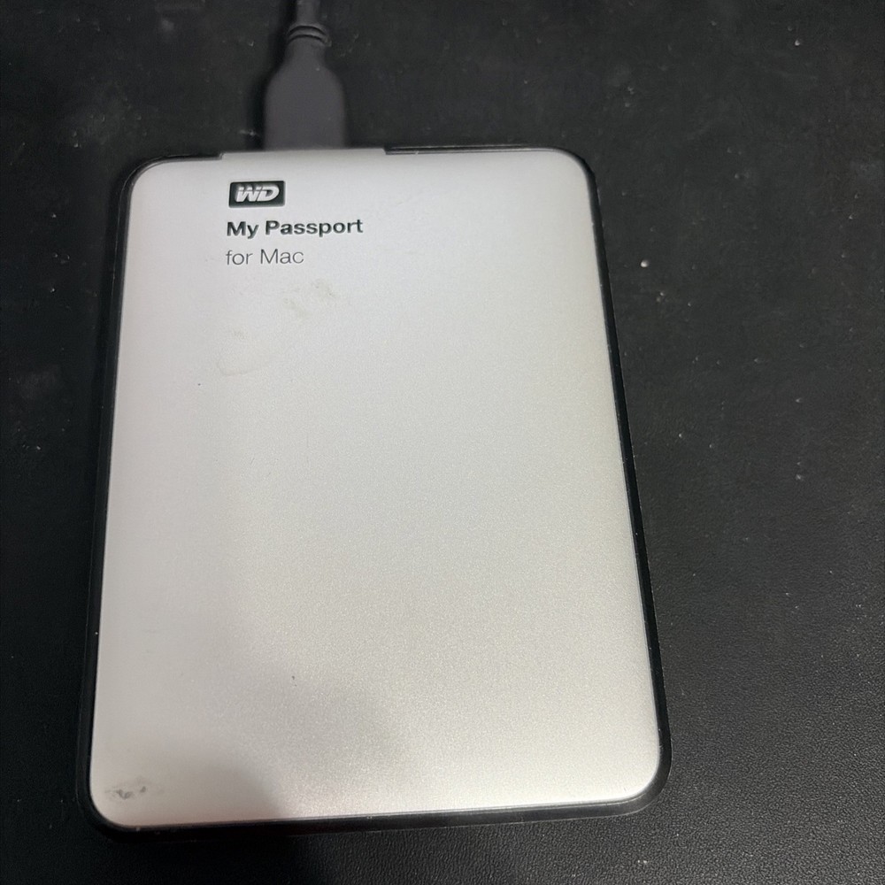 Western Digital WD Elements 500GB USB 3.0 External HDD Silver  2.5"