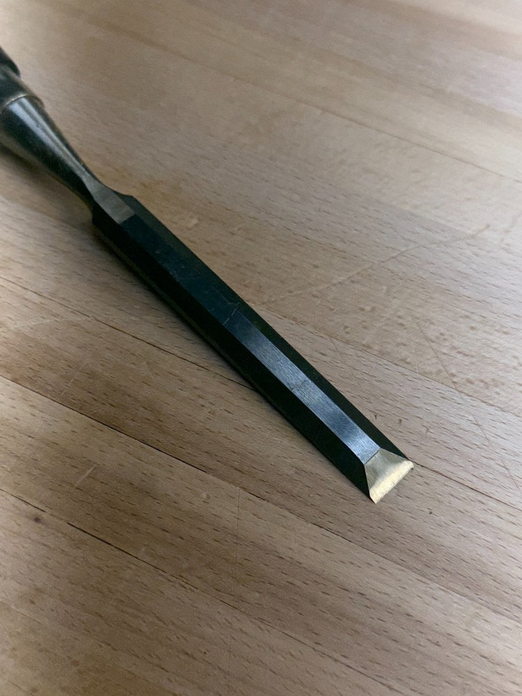 ENGGTOOLS ROSEWOOD HANDLE 1/2" WOOD CHISEL