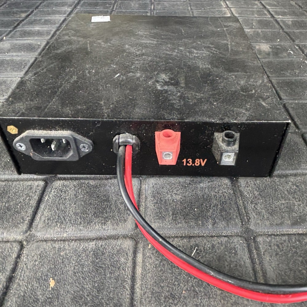 Samlex America SEC 1223 Switching DC Power Supply 13.8 VDC 23 AMP UNTESTED