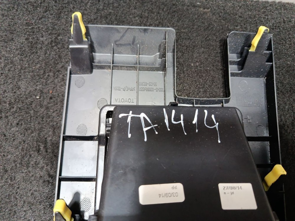 TOYOTA AURIS MK2 E180 DASH STORAE COMPARTMENT SWITCH PANEL 55545-02090