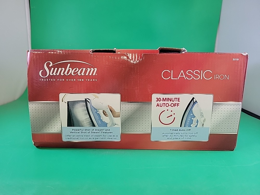 Sunbeam GCSBCL-317-000 Classic Iron