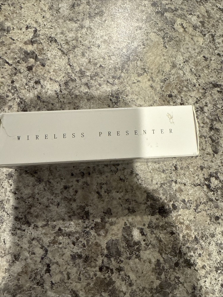 Wireless Presenter Multifunctional Presentation Clicker -Black