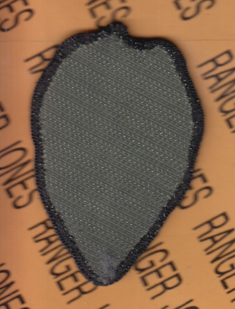 US Army 25th Infantry Division ACU w/ HOOK ~3" patch m/e