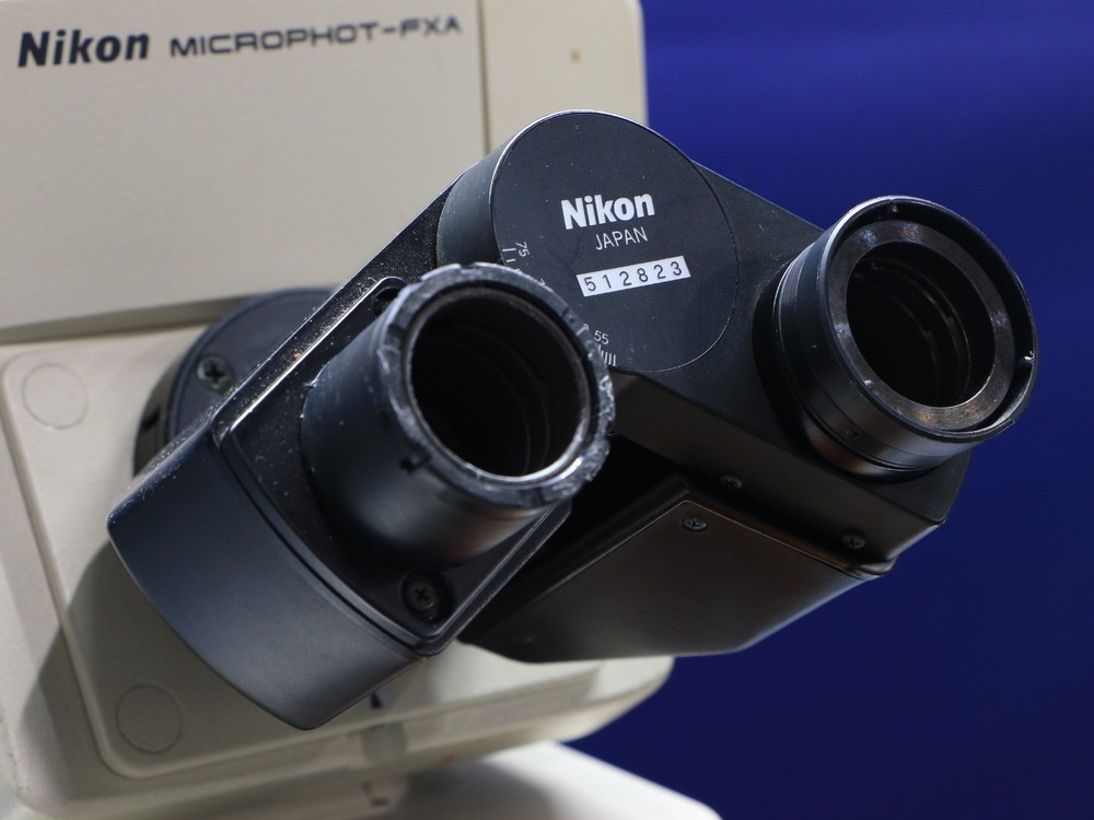 Nikon MICROPHOT-FXA Fluorescence Microscope